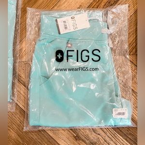 NWT XS Petite Zamora Joggers in Seaglass